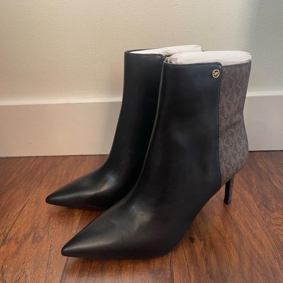NWOB Michael Michael Kors Alina Hex Bootie Size 7 - Picture 1 of 6